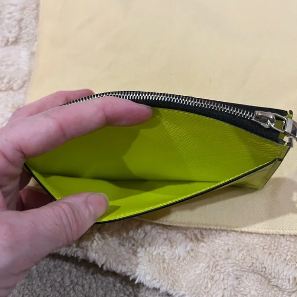 Louis Vuitton Lime Green Monogram Card Holder - Picture 8 of 10